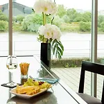 Residhome Berges De La Loire Lägenhetshotell