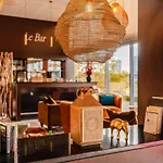 Residhome Berges De La Loire 4*