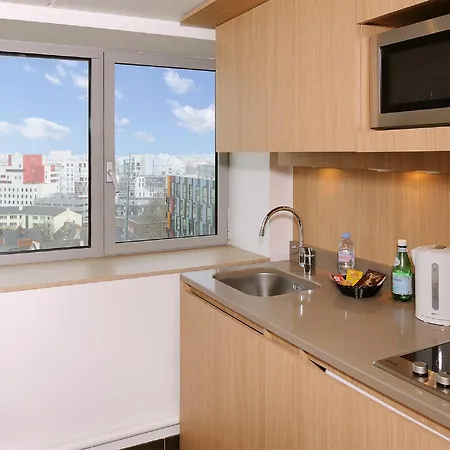 Lejlighedshotel Residhome Berges De La Loire 4*