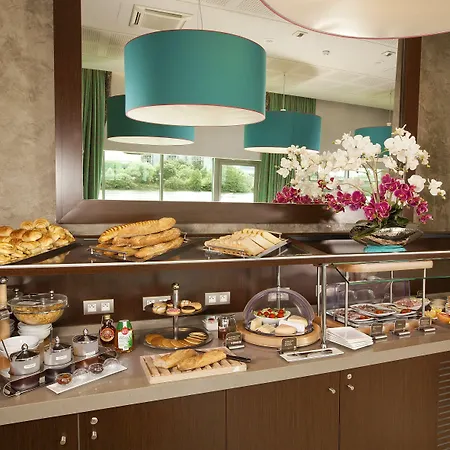 Hotel apartamentowy Residhome Berges De La Loire Nantes