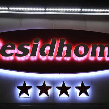 雷斯迪南特贝奇洛尔家 4* 南特