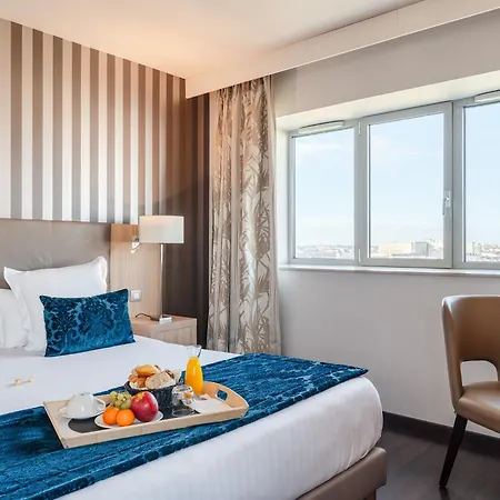 Residhome Berges De La Loire 4*
