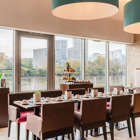 Residhome Berges De La Loire Hotel apartamentowy Nantes