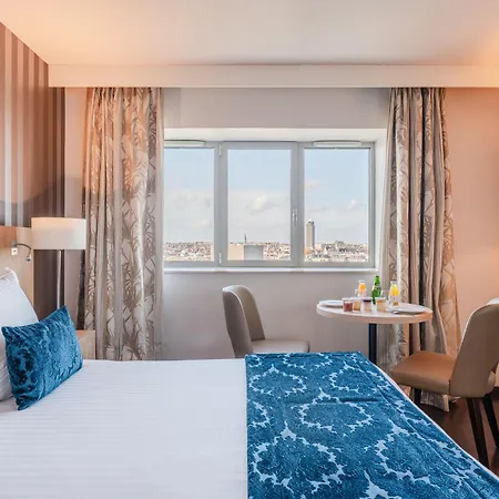 Residhome Berges De La Loire 4*