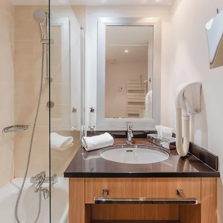 Residhome Berges De La Loire Lejlighedshotel