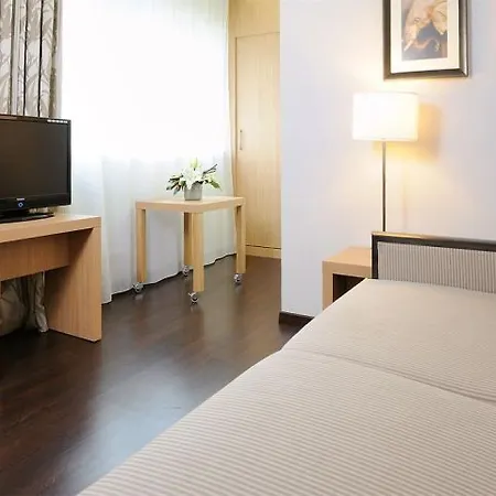 雷斯迪南特贝奇洛尔家 4*