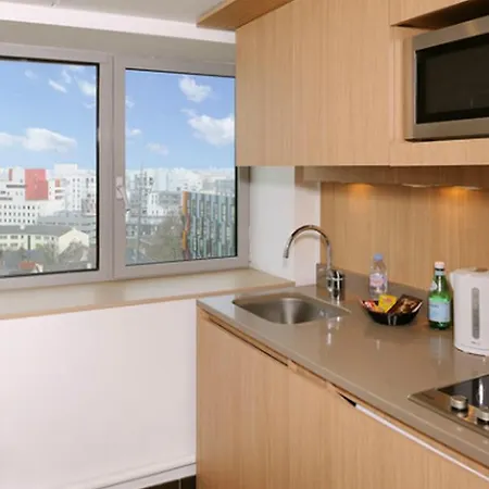 Appart hôtel Residhome Berges De La Loire