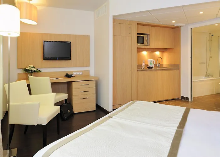 Residhome Berges De La Loire Apart-hotel Nantes