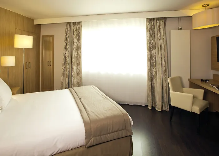 Residhome Berges De La Loire 4*