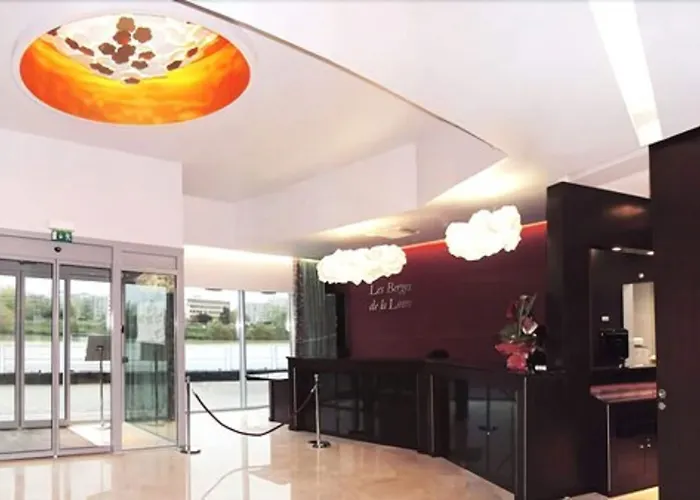 Residhome Berges De La Loire 4*