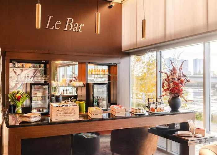 Appart hôtel Residhome Berges De La Loire 4*