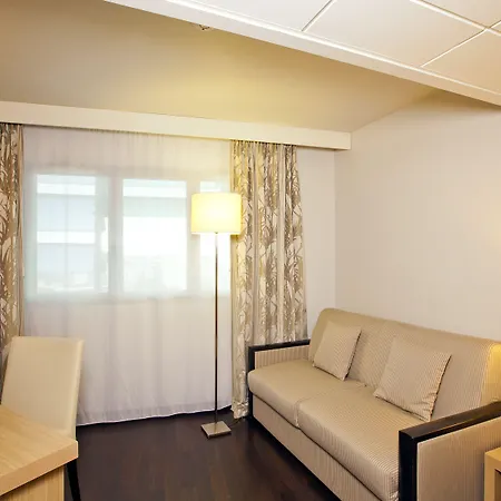 Aparthotel Residhome Berges De La Loire Nantes