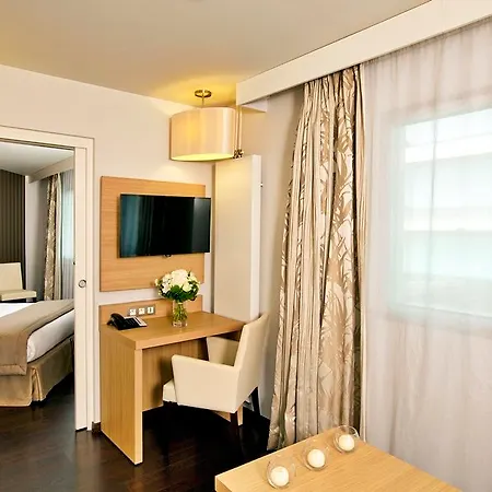 Residhome Berges De La Loire Aparthotel Nantes