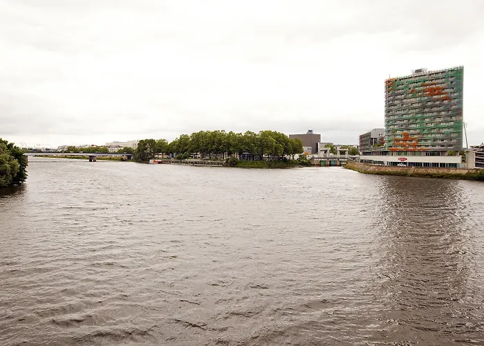 Residhome Berges De La Loire Nantes